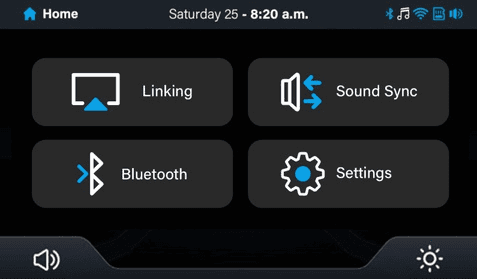 Tela inicial do C5 com os botões Linking, Sound Sync, Bluetooth e Settings